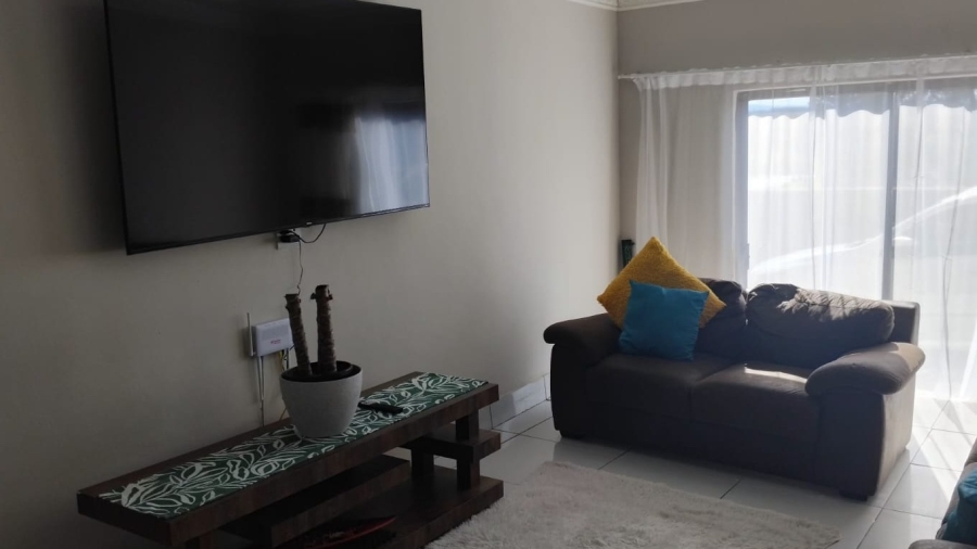 3 Bedroom Property for Sale in Bisho Gardens Eastern Cape